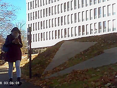 Girls hit sexy public,